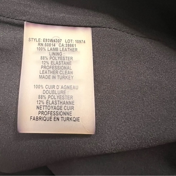 NWT! Elie Tahari Lamb Leather Zinaida Skirt in Ocean Blue. Size 4. - Picture 13 of 16